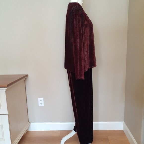 Eileen Fisher Velvet Pant & Cardigan Set - Picture 3 of 16